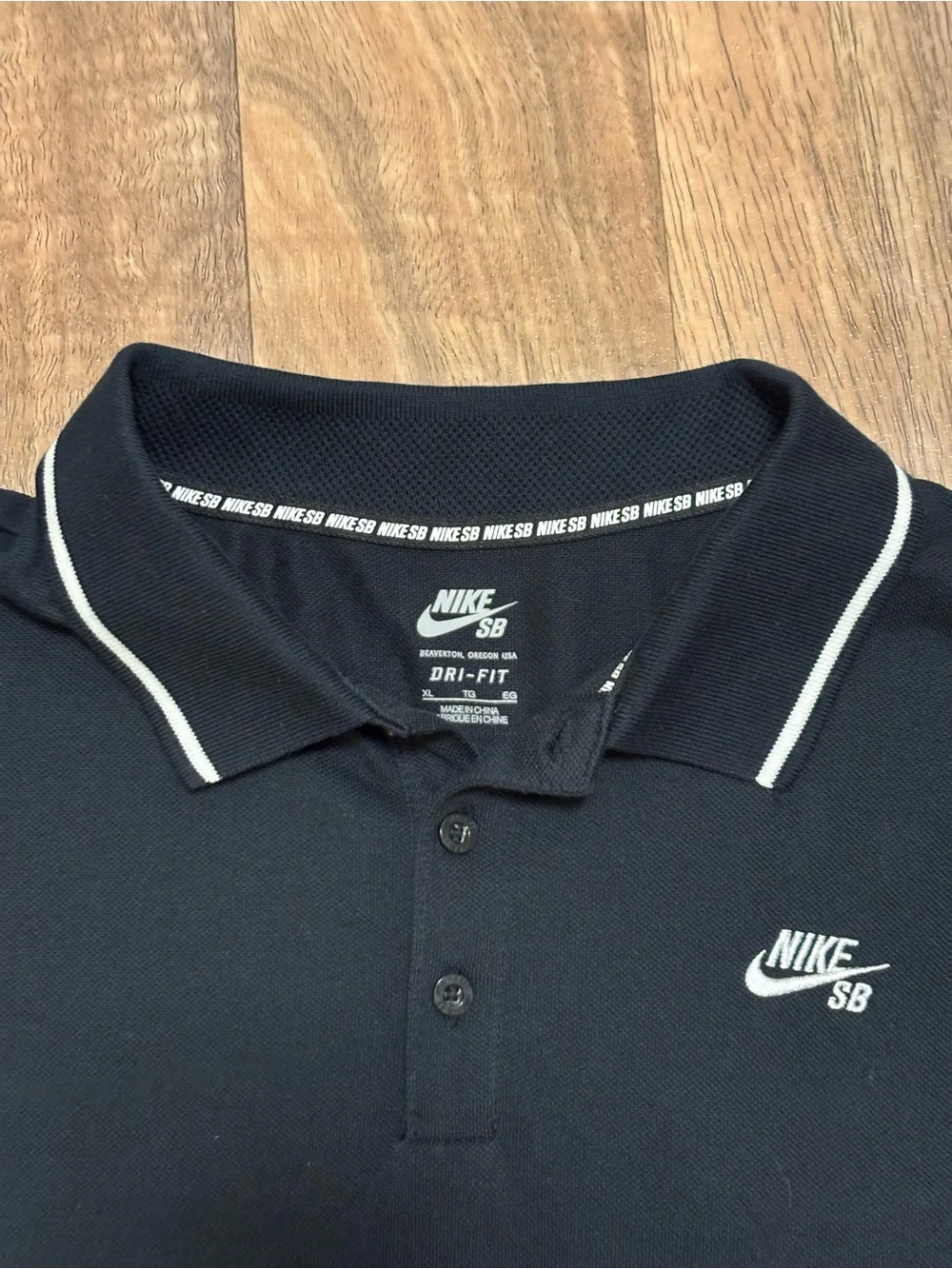 Nike short sleeve